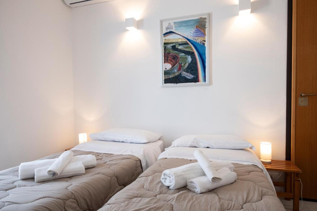 Casa Azzurra Sul Mare E Centralissima San Vito Lo Capo Ngoại thất bức ảnh